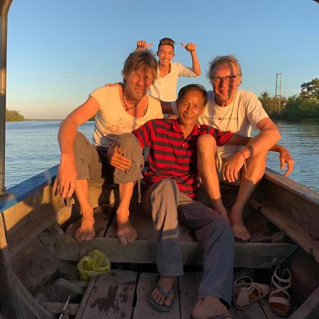 Hong Thai River Side Homestay Ben Tre Exteriör bild