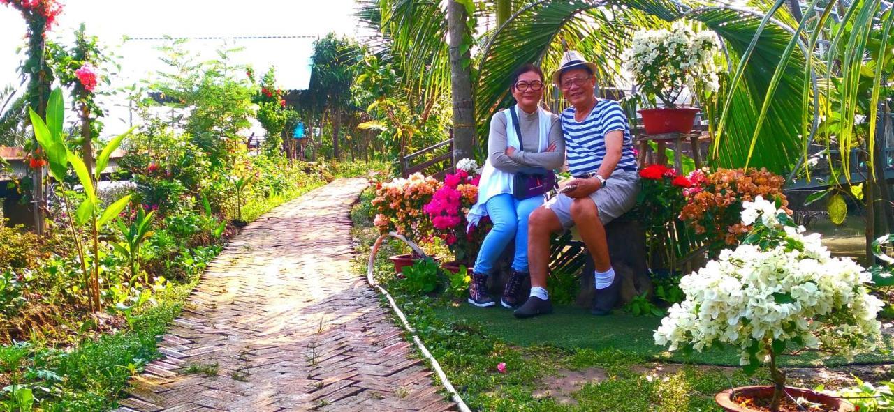 Hong Thai River Side Homestay Ben Tre Exteriör bild