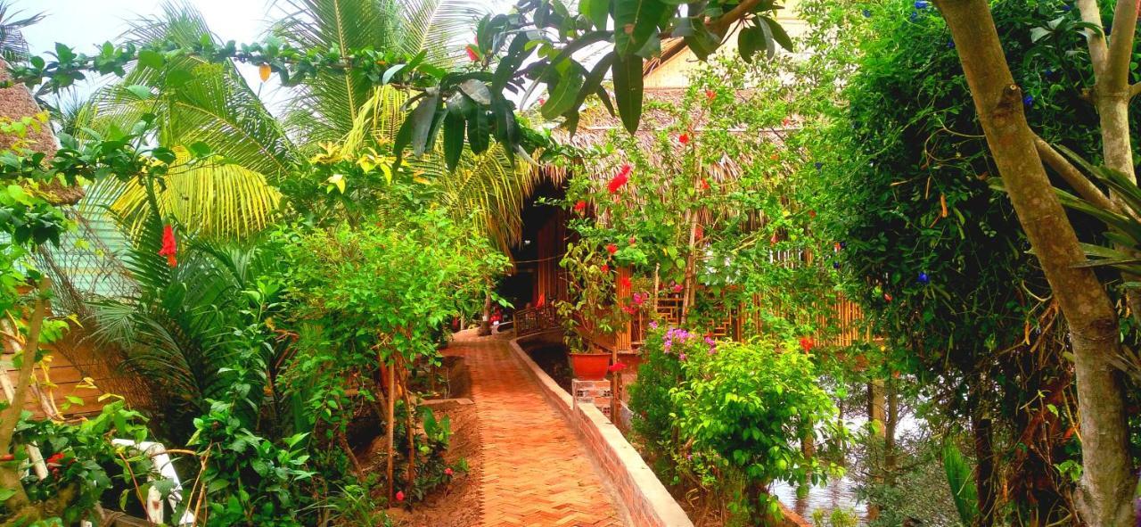 Hong Thai River Side Homestay Ben Tre Exteriör bild