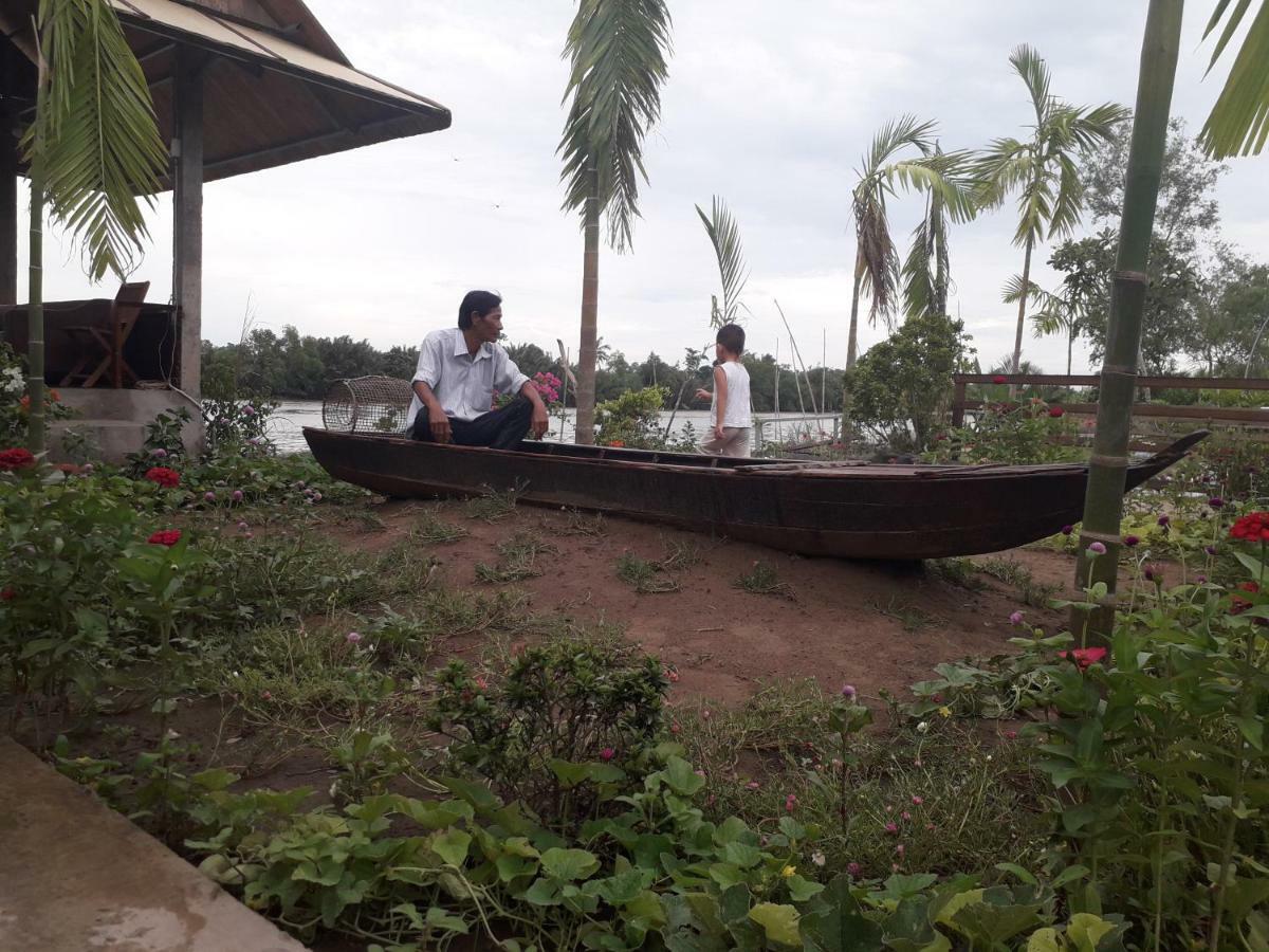 Hong Thai River Side Homestay Ben Tre Exteriör bild