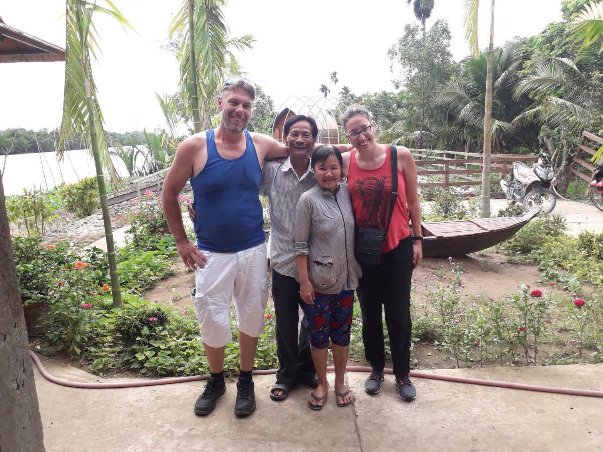 Hong Thai River Side Homestay Ben Tre Exteriör bild